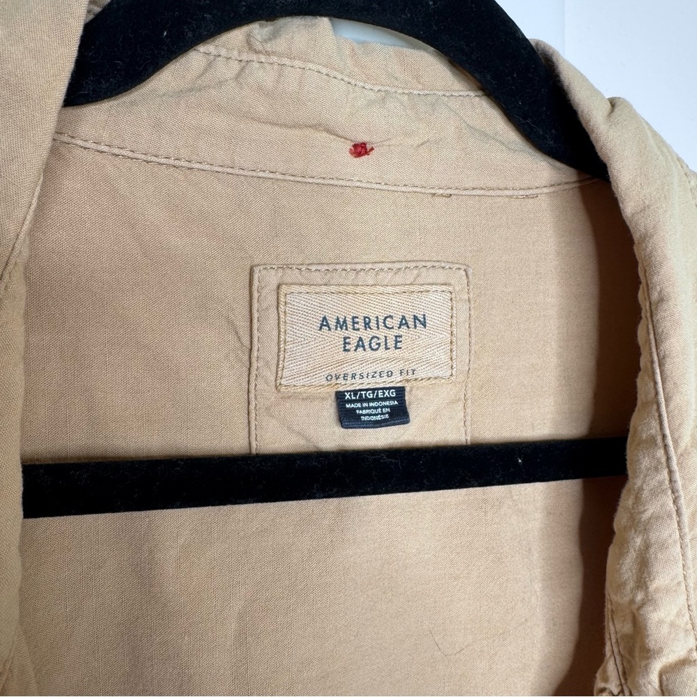 American Eagle Boyfriend Fit Button Up XL - Picture 4 of 7